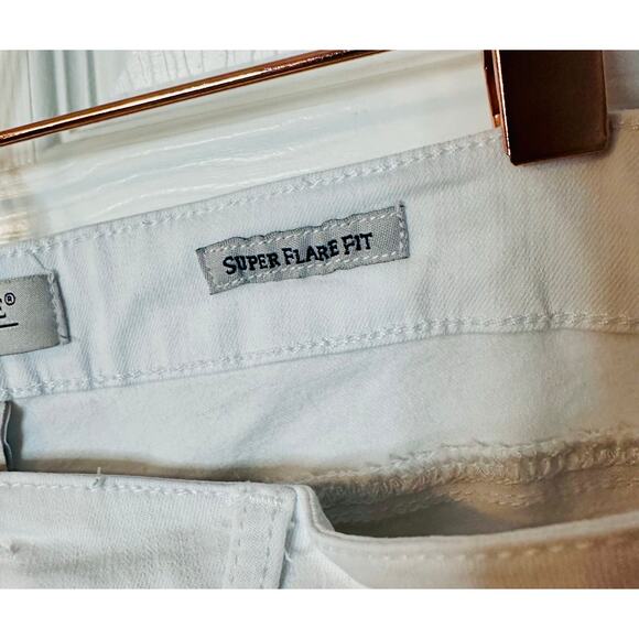 Judy Blue Super Flare Fit WHITE Jeans Women’s size 18 18w - Picture 4 of 8